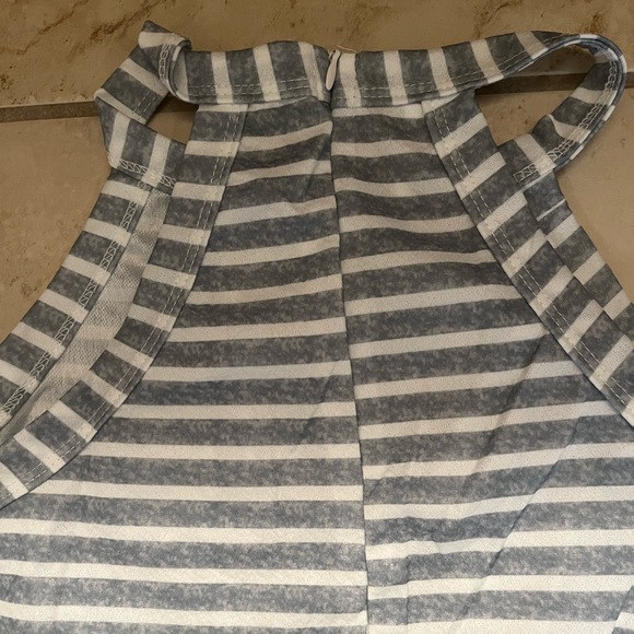 Striped Sleeveless Jumpsuit - Picture 5 of 5